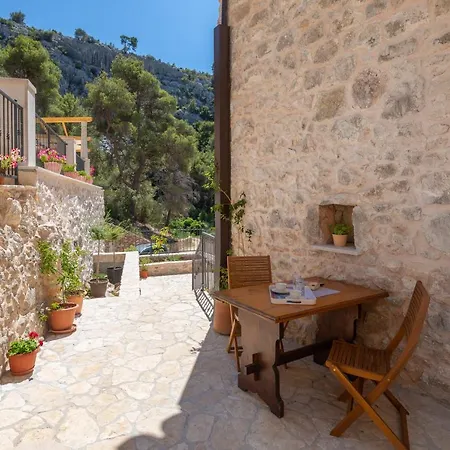 Rustic Luxury Fulmin Malo Grablje