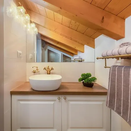 Rustic Luxury Fulmin Villa Malo Grablje