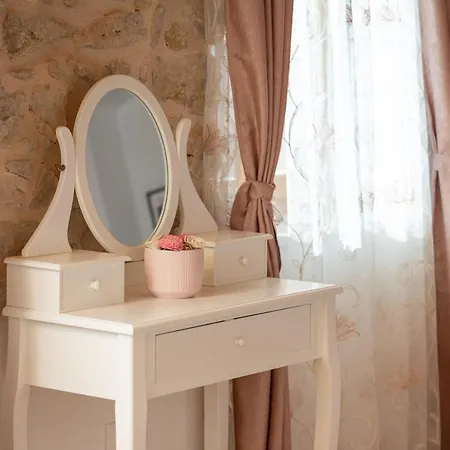 Rustic Luxury Fulmin Malo Grablje