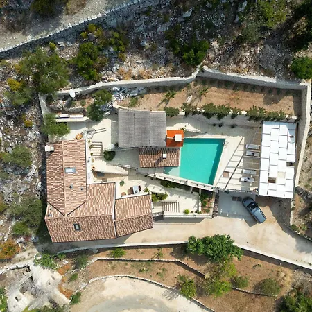 Rustic Luxury Fulmin Villa Malo Grablje