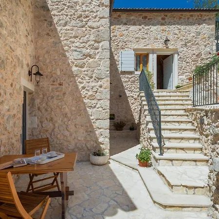 Willa Rustic Luxury Fulmin